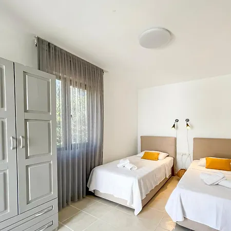 Sunset Horizon Villa